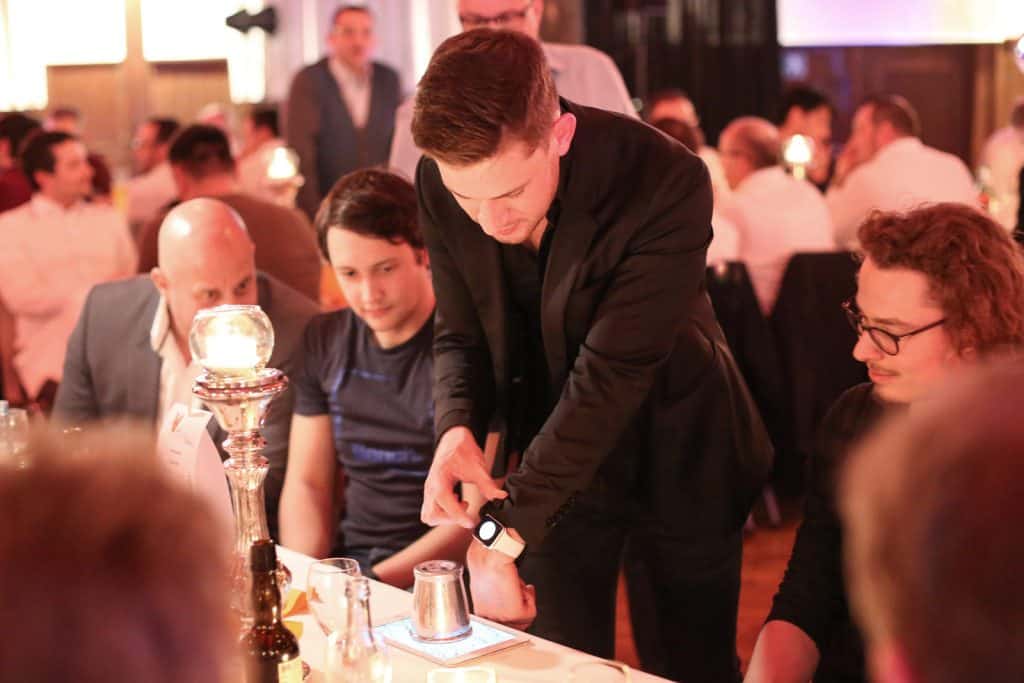 Andreas Axmann Close-Up Zauberei