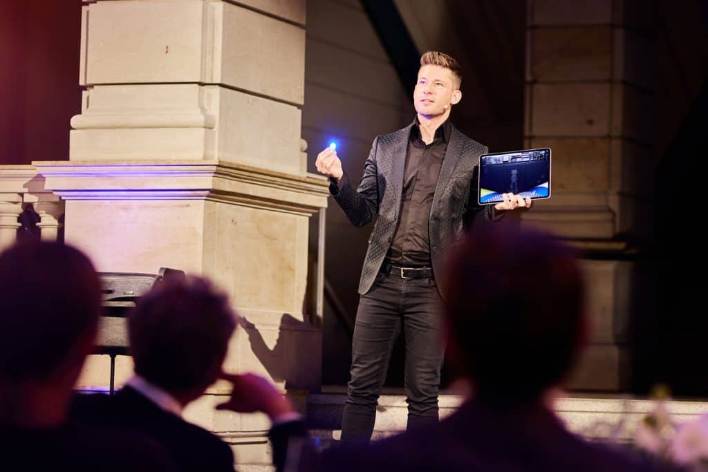 iPad Zauberer auf einer Konferenz